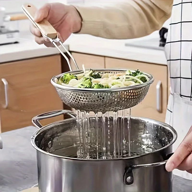 Stainless Steel Colander with Wooden Handle - Fine Mesh Skimmer Spoon for Cooking, Food Prep Grease Filtering for Pasta Noodles